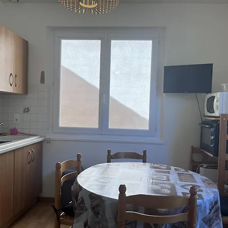 T2 A Avec Vue Montagne Et Parking - Fr-1-812-143 Apartamento